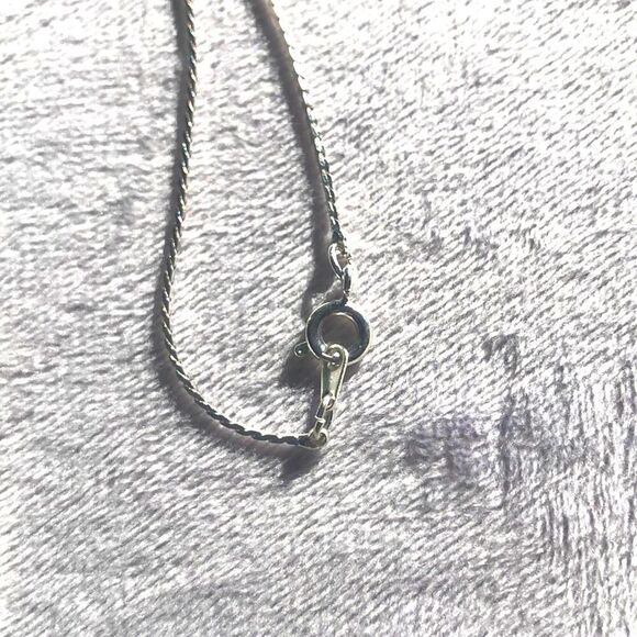 White faux Pearl drop pendant Vintage necklace with Aurora Borealis rhinestones - Picture 3 of 4